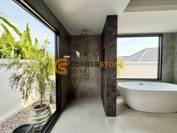 Picture of 4 bedroom House in Nibbana Shade East Pattaya