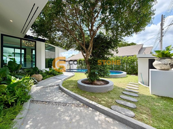 Picture of 4 bedroom House in Nibbana Shade East Pattaya