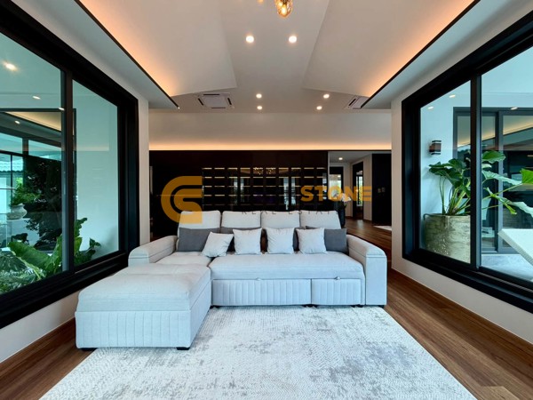 Picture of 4 bedroom House in Nibbana Shade East Pattaya
